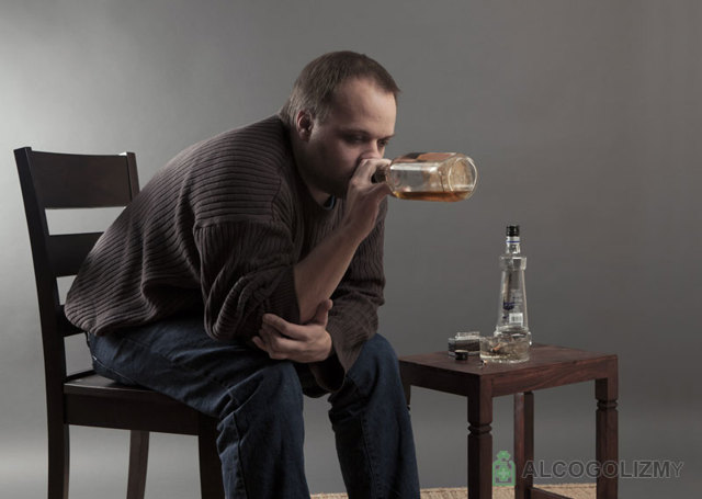Грандаксин і алкоголь: сумісність, через скільки можна пити, наслідки
