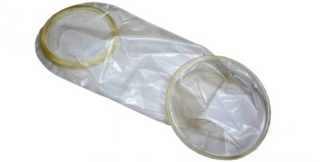 Жіночі презервативи: плюси і мінуси, як користуватися