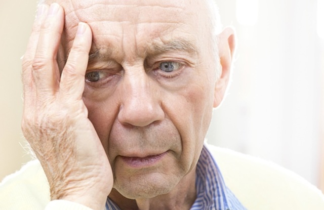 Хвороба Альцгеймера: симптоми і лікування, причини виникнення, діагностування та лікування Альцгеймера народними засобами.
