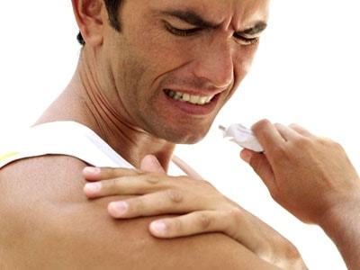 Посттравматичний артроз плечового суглоба: симптоми, лікування, ризики