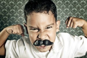 5 помилок у вихованні, які можуть зробити з ваших дітей тиранів