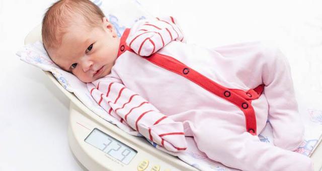 Немовля погано набирає вагу: що робити, норми ваги для немовлят, таблиці ВООЗ