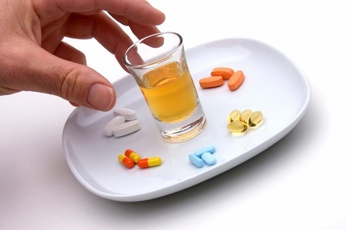 Кодеїн і алкоголь - сумісність, взаємодія речовин, наслідки