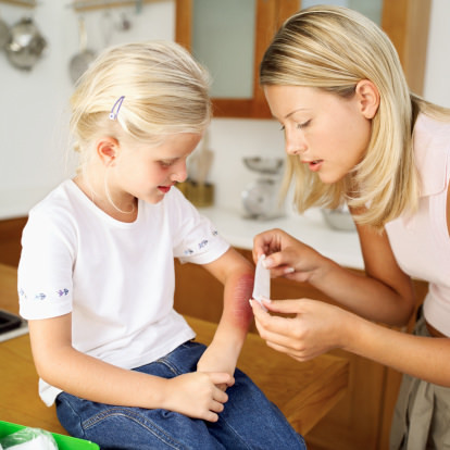 Опіки у дітей: як запобігти опік в домашніх умовах, профілактика термічних опіків у дітей