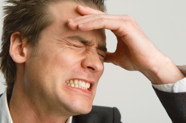 Головні болі без причини: чому болить голова і як зняти головний біль без таблеток? 