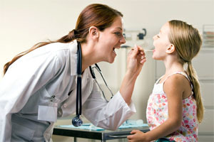 Герпес в горлі у дитини і дорослого: як лікувати, причини і симптоми