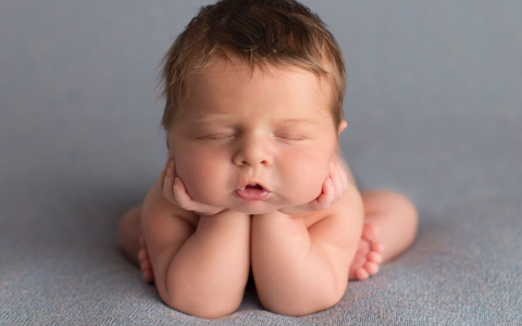 Чому трясеться підборіддя у новонародженого: причини тремору підборіддя у грудничка