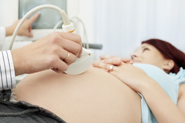 Чи небезпечно, якщо перестала боліти груди при вагітності?