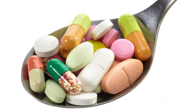 Лікування ларингіту у дорослих препаратами, таблетками та антибіотиками