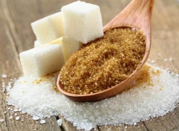 Палений цукор від кашлю: 8 рецептів приготування, як приймати засіб