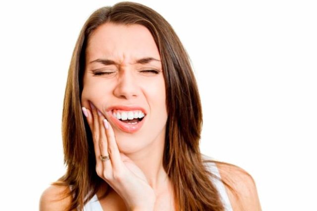 Знеболюючі при грудному вигодовуванні: які можна від головного і зубного болю
