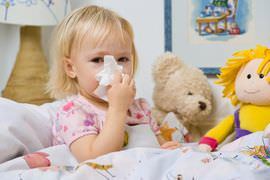 Соплі і температура у дитини: що робити, ніж лікувати
