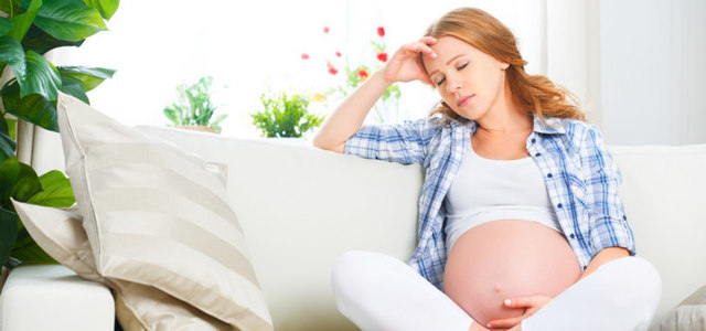 Як лікувати геморой при вагітності: свічки, дієта і народні методи лікування.