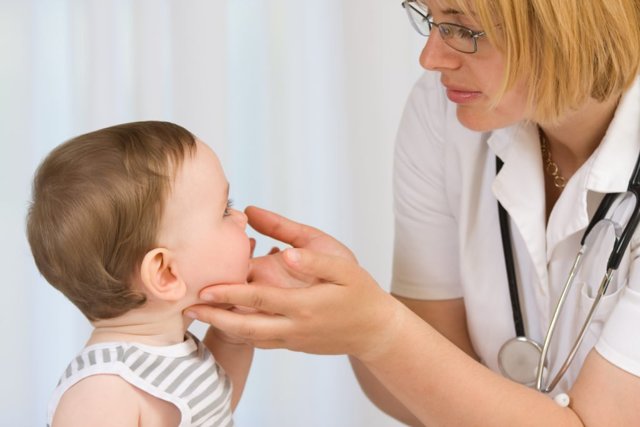 Лімфоаденопатія вузлів шиї у дітей і дорослих: причини і діагностика