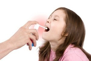 «Люголь» спрей: інструкція із застосування для горла у дітей і дорослих, аналоги