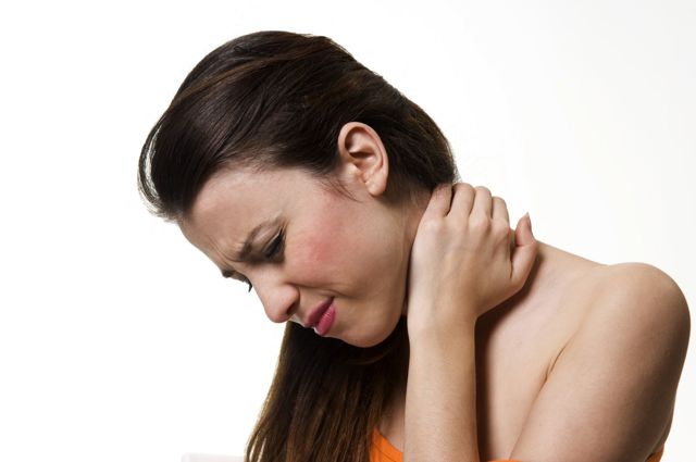 Запалення лімфовузлів на шиї: причини, симптоми і лікування