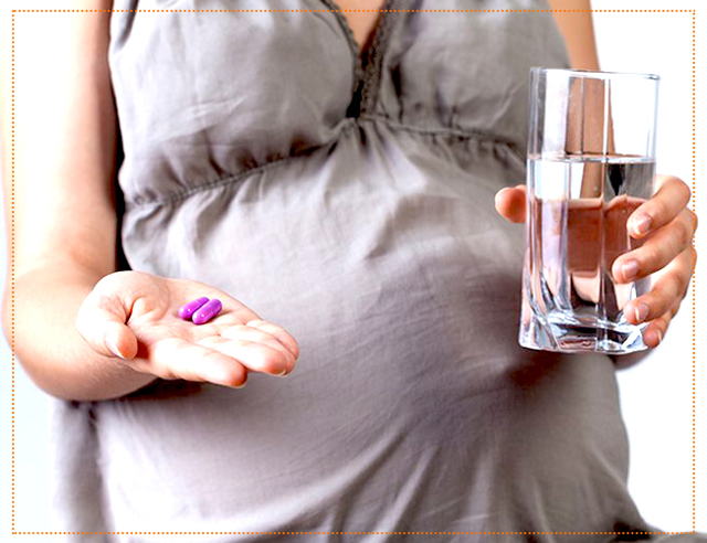 Інгаляції при вагітності небулайзером від нежиті і болю в горлі: чи можна робити