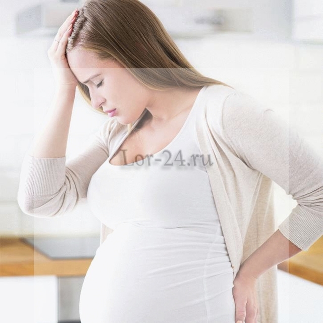 Болить вухо при вагітності: що робити і чим лікувати