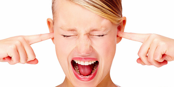 Шум і дзвін у вухах: причини, лікування, поради, як позбутися від шуму у вухах, препарати для лікування шуму у вухах