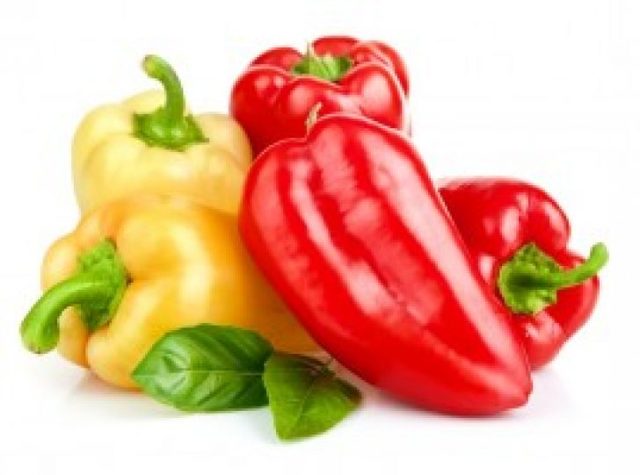 Корисні властивості болгарського перцю, можливу шкоду болгарського перцю, склад і калорійність.