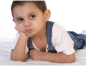 Сечокам'яна хвороба у дітей: провокуючі фактори, супутні симптоми, способи лікування та можливі ускладнення