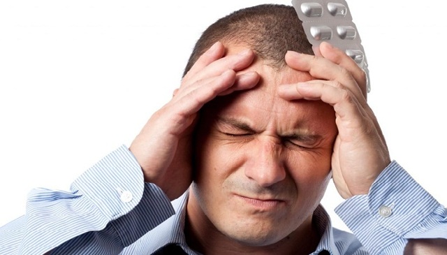 Болить голова після алкоголю: що робити в домашніх умовах, як зняти головний біль після алкоголю
