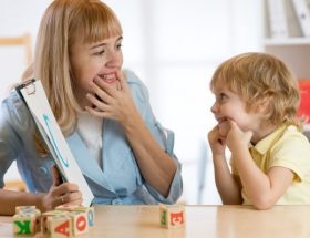 Дислалия у дитини: причини розвитку, характерні ознаки, діагностика та логопедична корекція