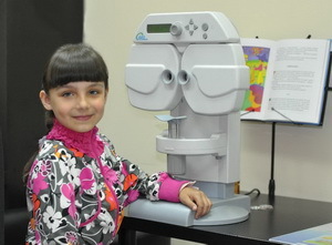 Міопія у дітей: ступеня міопії, причини короткозорості, лікування і корекція міопії за допомогою окулярів і контактних лінз, профілактика короткозорості 