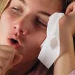 Саднить горло і кашель: що робити, лікування в домашніх умовах