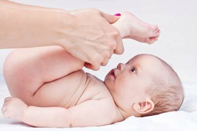 Профілактика колік у новонароджених: як запобігти розлади травлення у немовлят