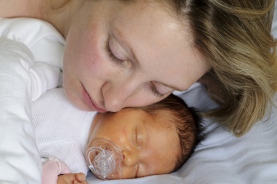 Жовтяниця новонароджених: причини, лікування, фототерапія, наслідки фізіологічної жовтяниці 