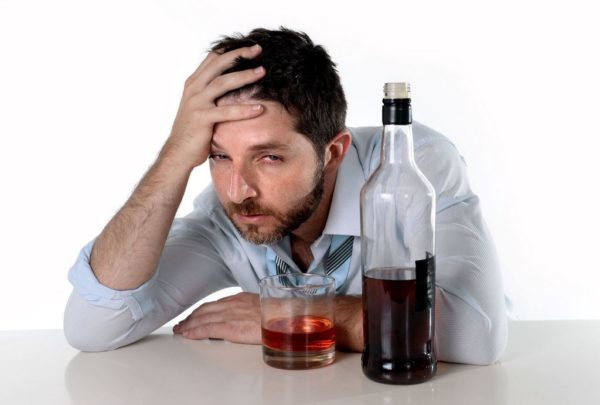 Гіпотензивні засоби, таблетки від тиску і алкоголь - сумісність, наслідки
