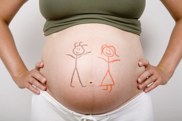Перші ознаки вагітності двійнятами