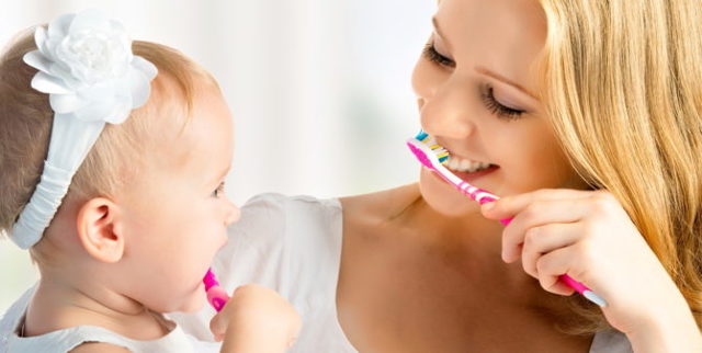 Як чистити зуби дітям, краща зубна паста для дітей, як чистити молочні зуби