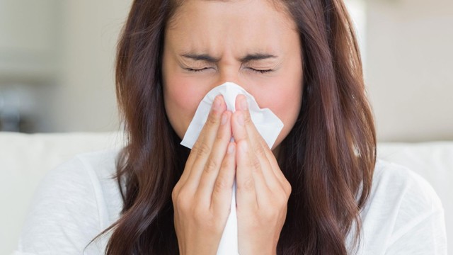 Цілорічний алергійний риніт: симптоми і лікування