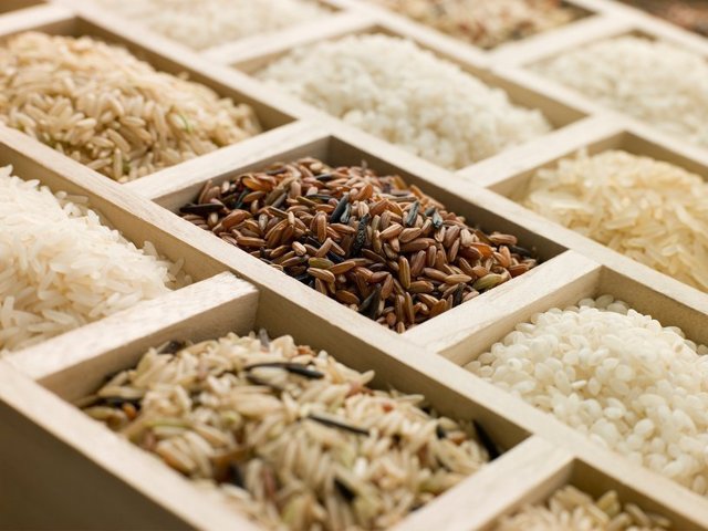 Корисні властивості червоного рису, хімічний склад і правила приготування.