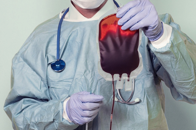 Переливання крові при низькому гемоглобіні: навіщо і як його роблять?