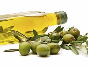 Оливкова олія: склад і харчова цінність продукту, як його вибрати і зберігати