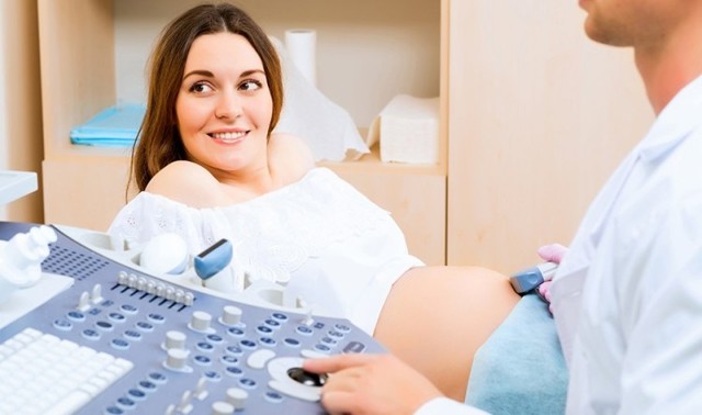 Вагітність після ЕКЗ: калькулятор і ознаки природної вагітності