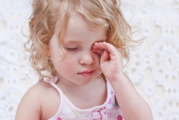 Алергічний кон'юнктивіт у дитини: симптоми, фото, лікування у домашніх умовах