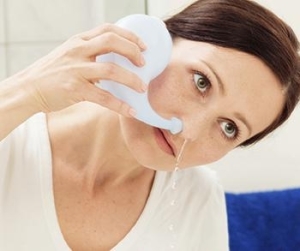 Засоби для промивання носа в домашніх умовах: чим і як промивати ніс дитині і дорослому