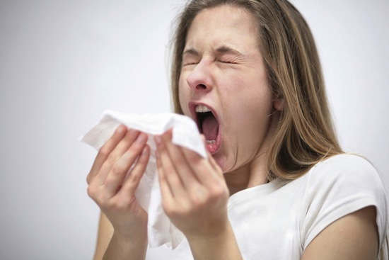 Цілорічний алергійний риніт: симптоми і лікування