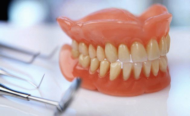 Зубні протези при повній або частковій відсутності зубів - знімні, незнімні