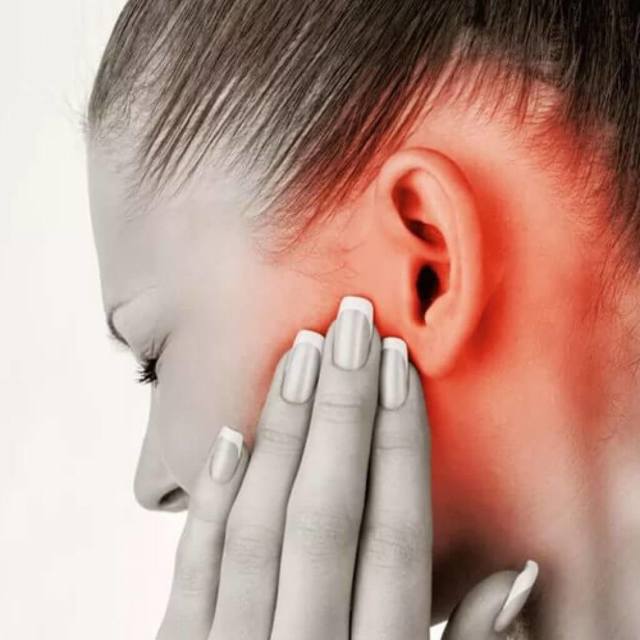 Чужорідне тіло вуха: симптоми, що робити, невідкладна допомога дитині і дорослому
