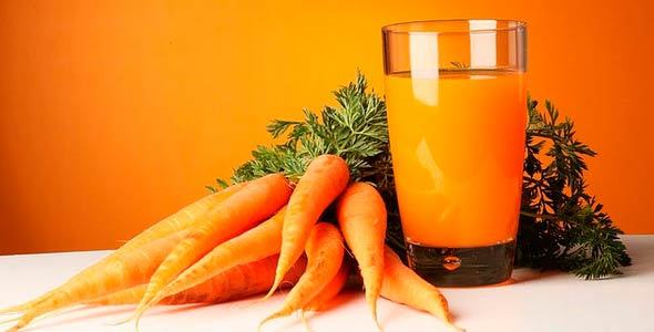 Морквяний фреш: хімічний склад, калорійність, користь і шкода для організму