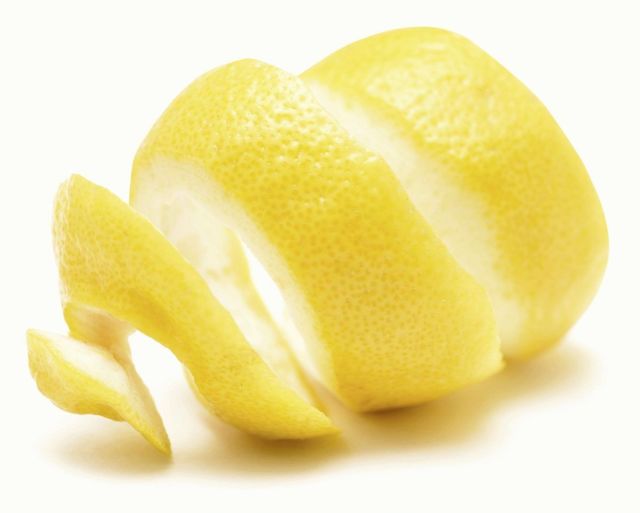 Користь і шкода лимона, його хімічний склад і застосування в якості лікарського засобу.