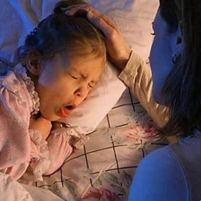 Кашель у дитини вночі: причини, різновиди, як полегшити і чим лікувати