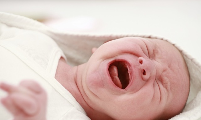 Кропова вода для новонародженого і годуючої мами: застосування та інструкція по приготуванню