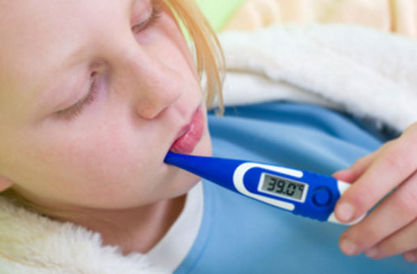 У дитини температура 39 без симптомів: що робити, чому у дитини висока температура