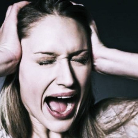 Шизофренія симптоми і ознаки у жінок: причини, поведінка на ранніх стадіях, лікування